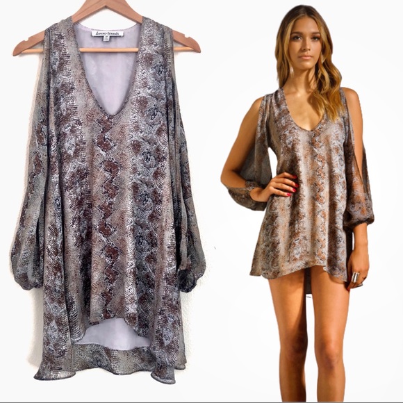 Lovers + Friends Dresses & Skirts - {lovers+friends} Snakeskin ‘Gracie’ Babydoll Dress